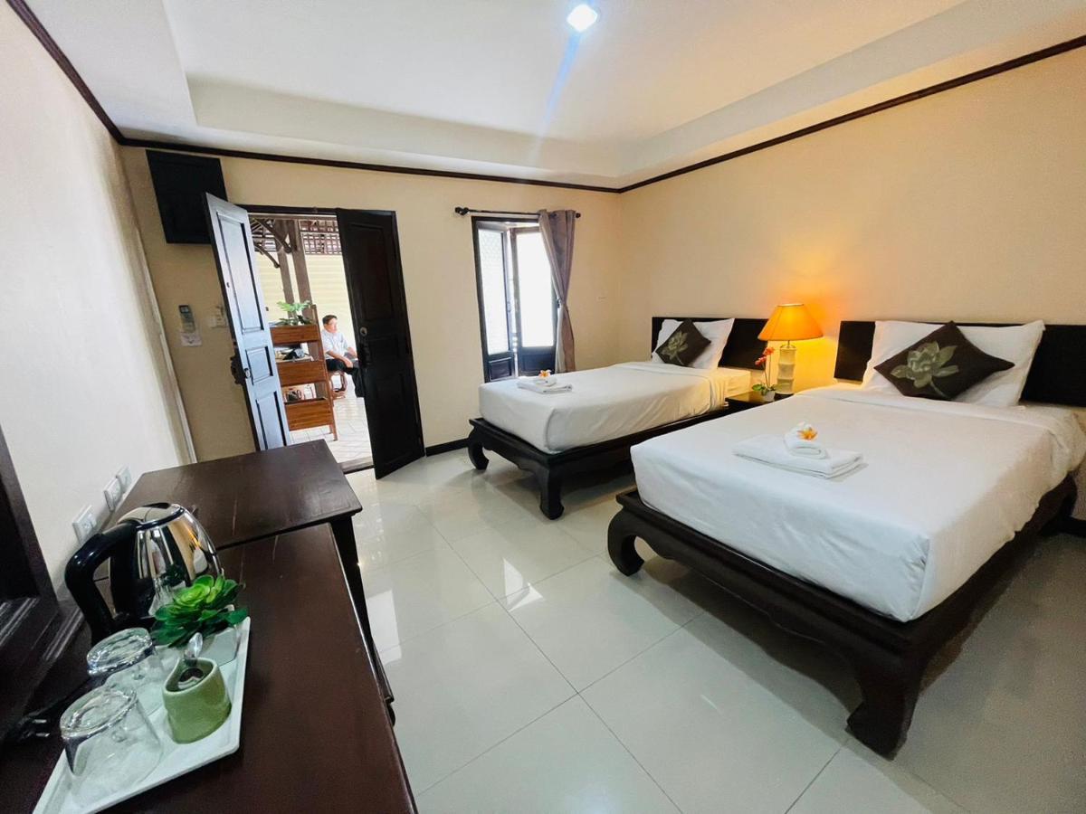 Na Thapae Chiangmai Hotel Chiang Mai Bagian luar foto