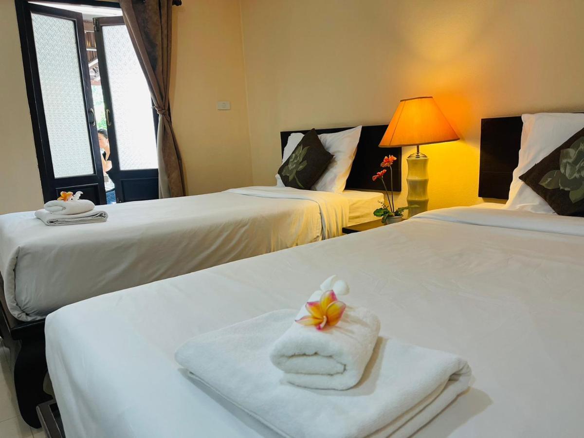 Na Thapae Chiangmai Hotel Chiang Mai Bagian luar foto