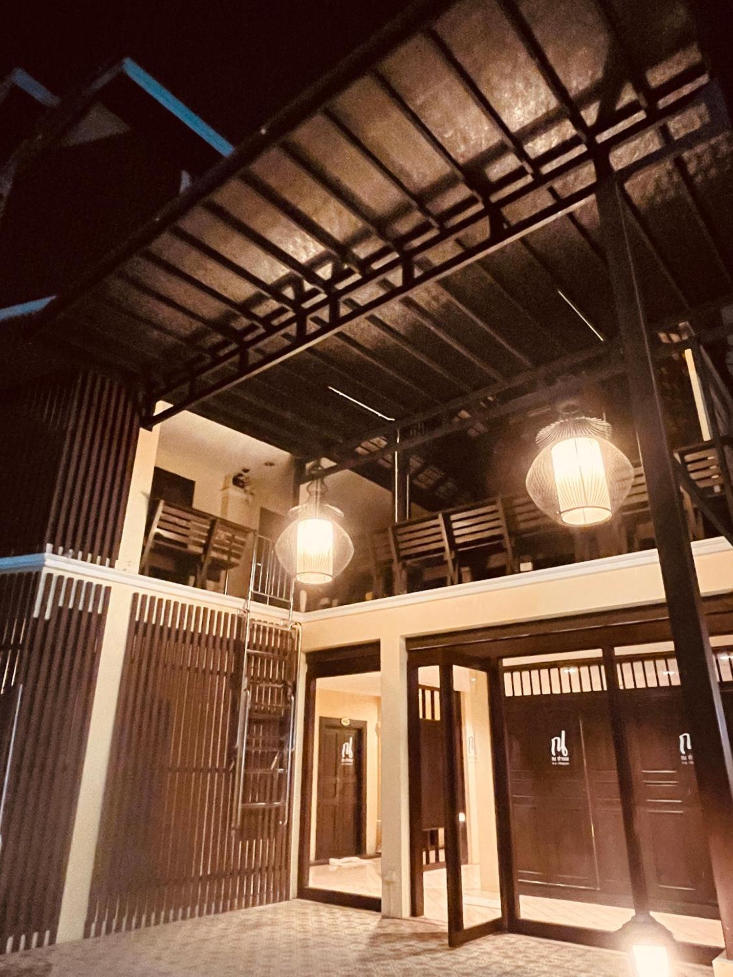 Na Thapae Chiangmai Hotel Chiang Mai Bagian luar foto