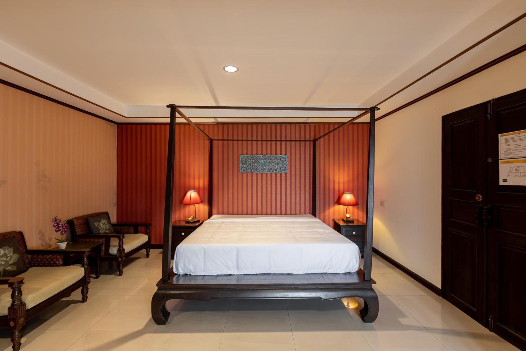 Na Thapae Chiangmai Hotel Chiang Mai Bagian luar foto