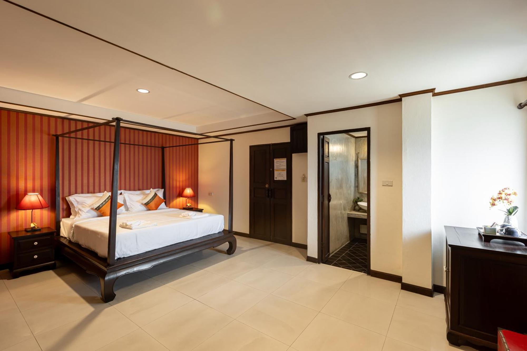 Na Thapae Chiangmai Hotel Chiang Mai Bagian luar foto